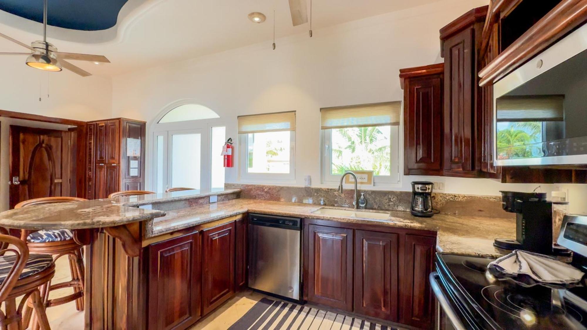 Belizean Cove Estates Luxury Beachfront Villa San Pedro  Bilik gambar
